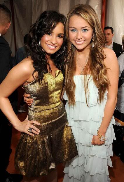 DemiLovatoandMileyCyrus1.jpg image by jtv_demi_lovato